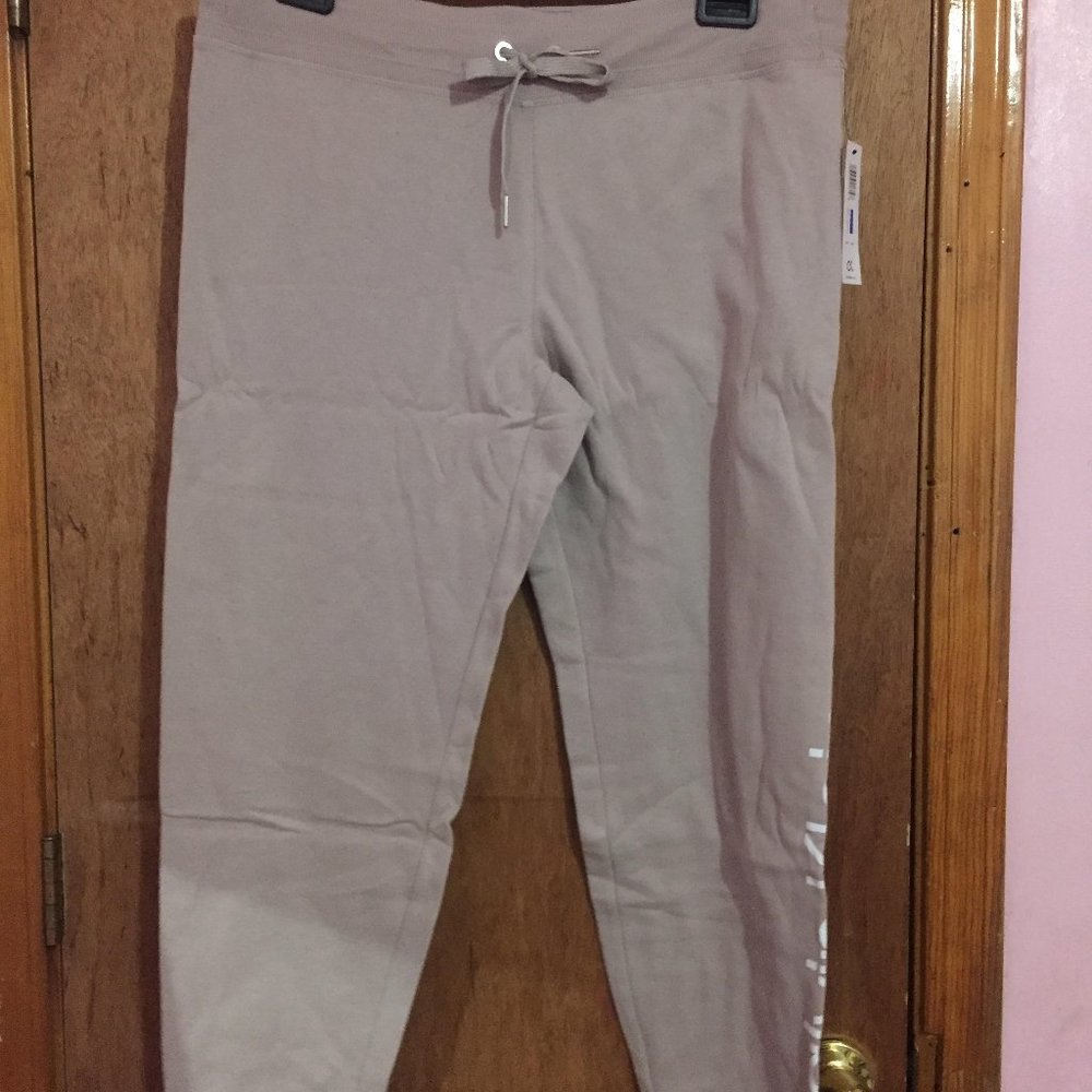 Performance Heathered Logo Joggers